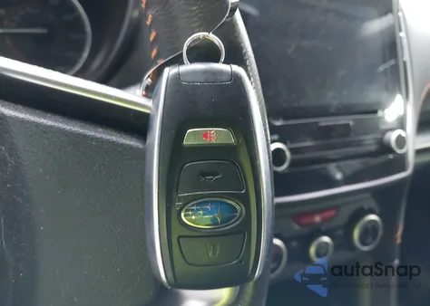 2020 Subaru Crosstrek Limited z USA, uszkodzony, nr VIN JF2GTANC8LH240323